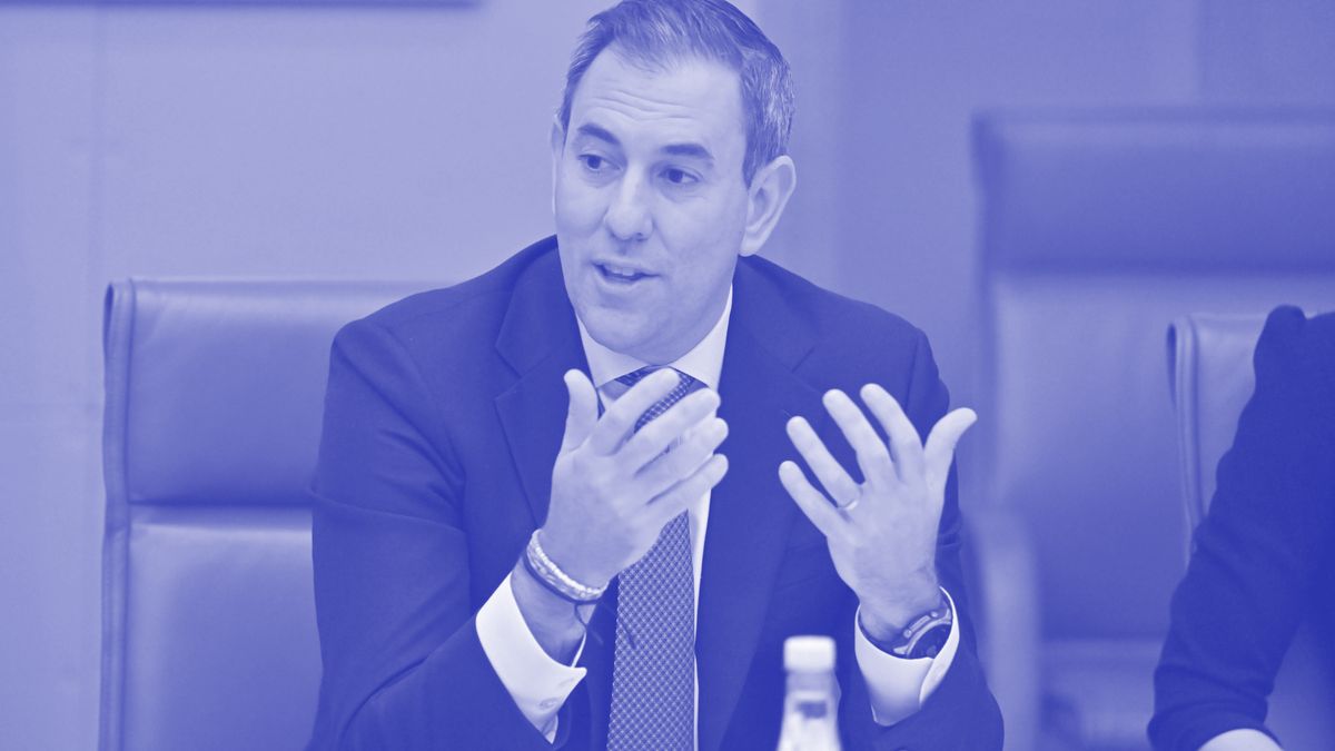 Jim Chalmers lays out roundtable outcomes: AI, regulation, tariff changes