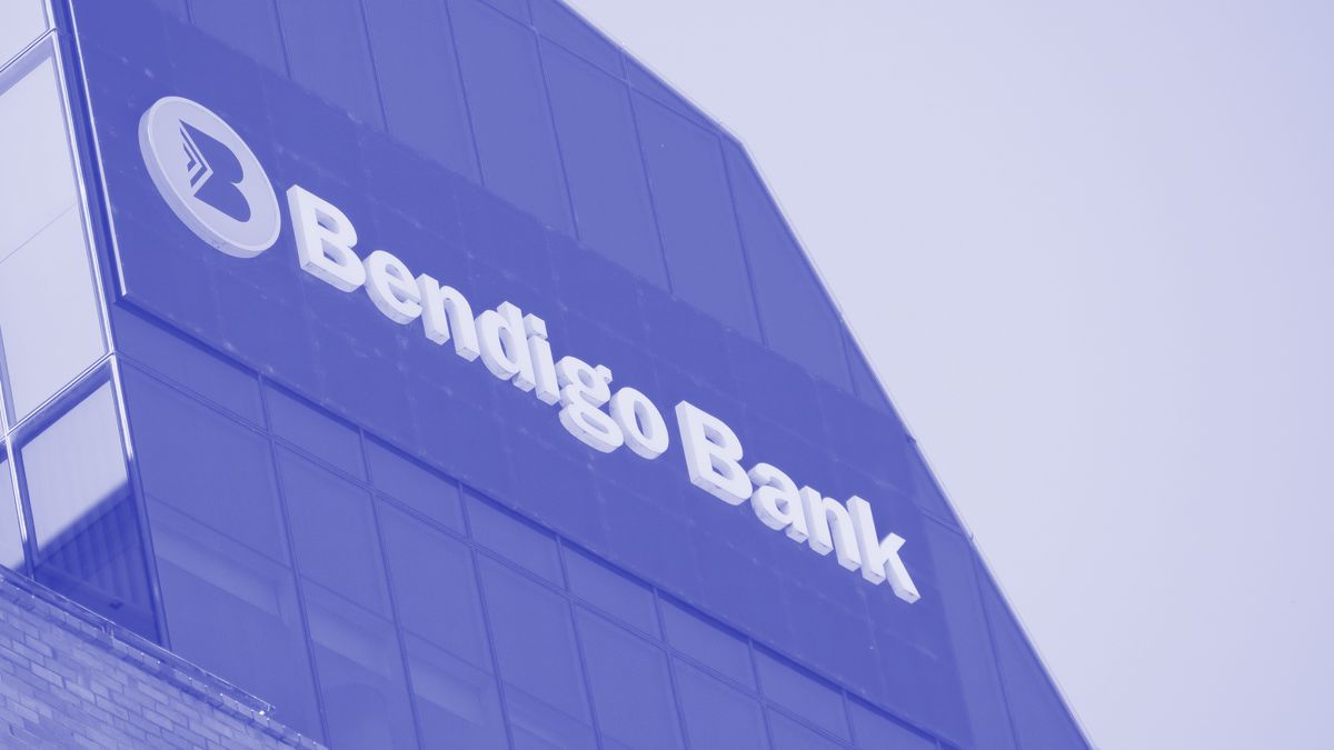 Bendigo and Adelaide Bank dips on CEO change — Capital Brief