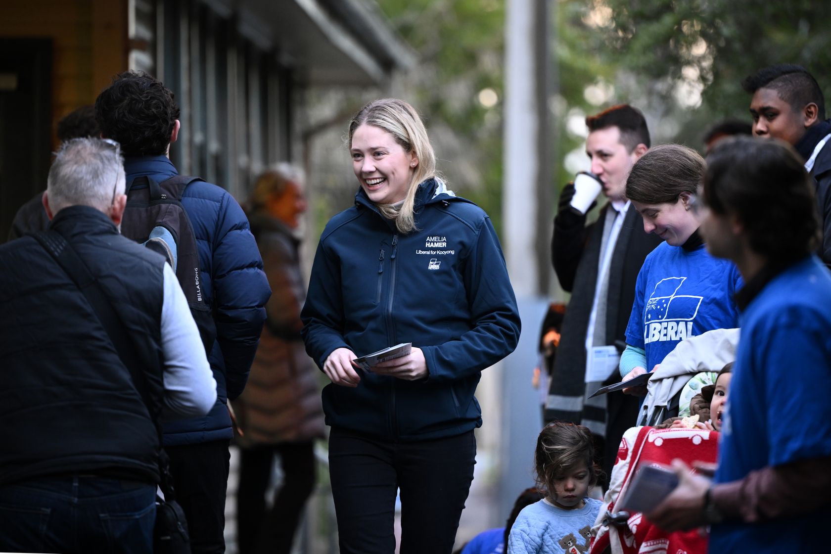 Hamer insists she can win, despite history showing seats tend to stick with independents. AAP/Joel Carrett.